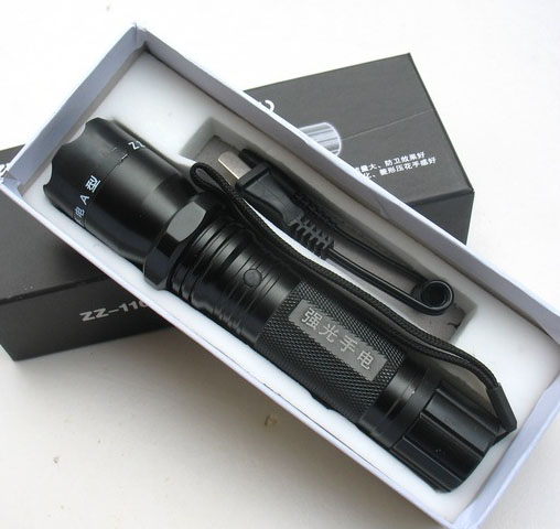 警用强光手电(加强型)电击棍 zz-1109 电击棍